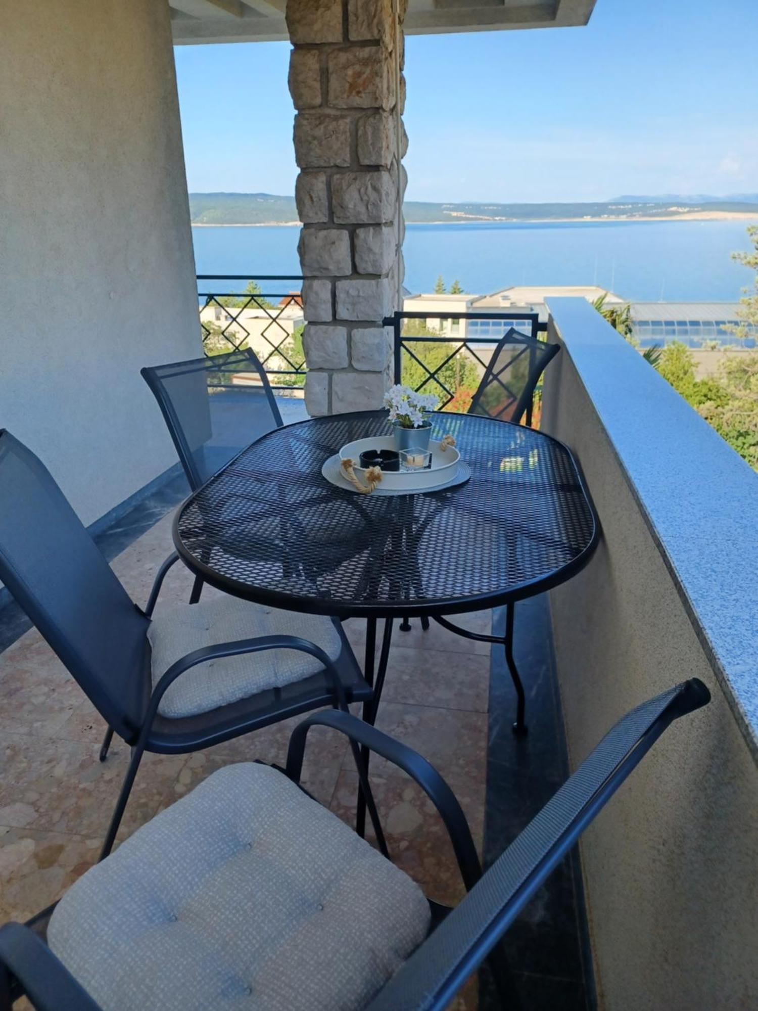 Helen Apartments Crikvenica Exterior foto