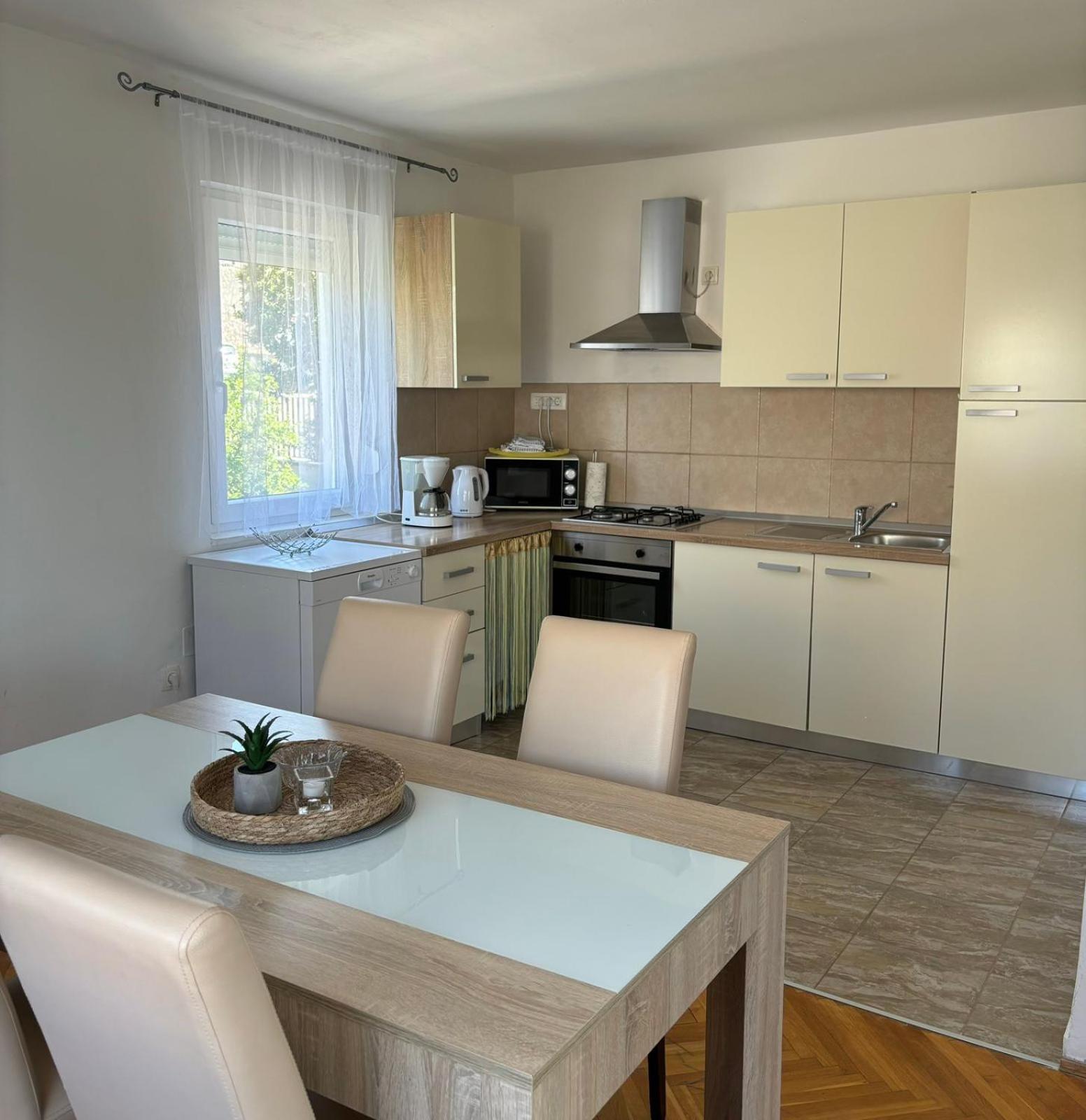 Helen Apartments Crikvenica Exterior foto